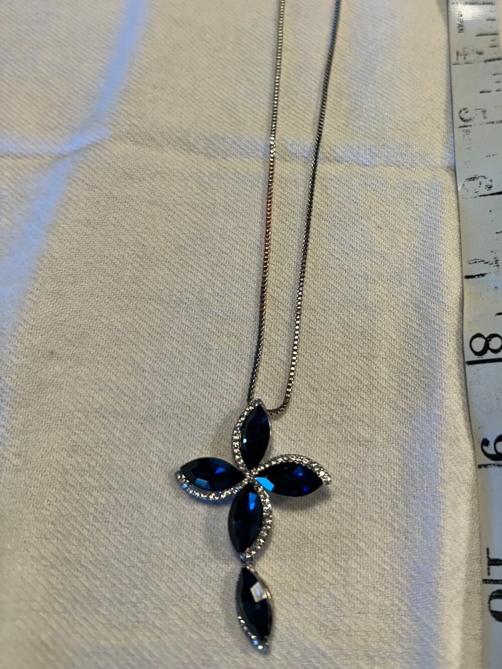 Elegant sapphire blue crystal floral pendant necklace silver tone adjustable